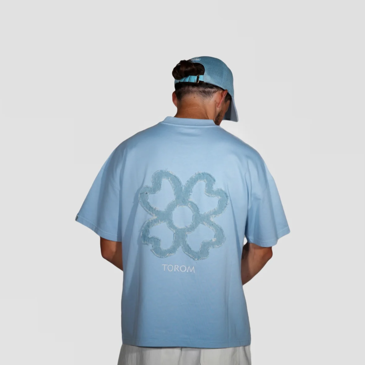 TOROM – Maglietta azzurra
